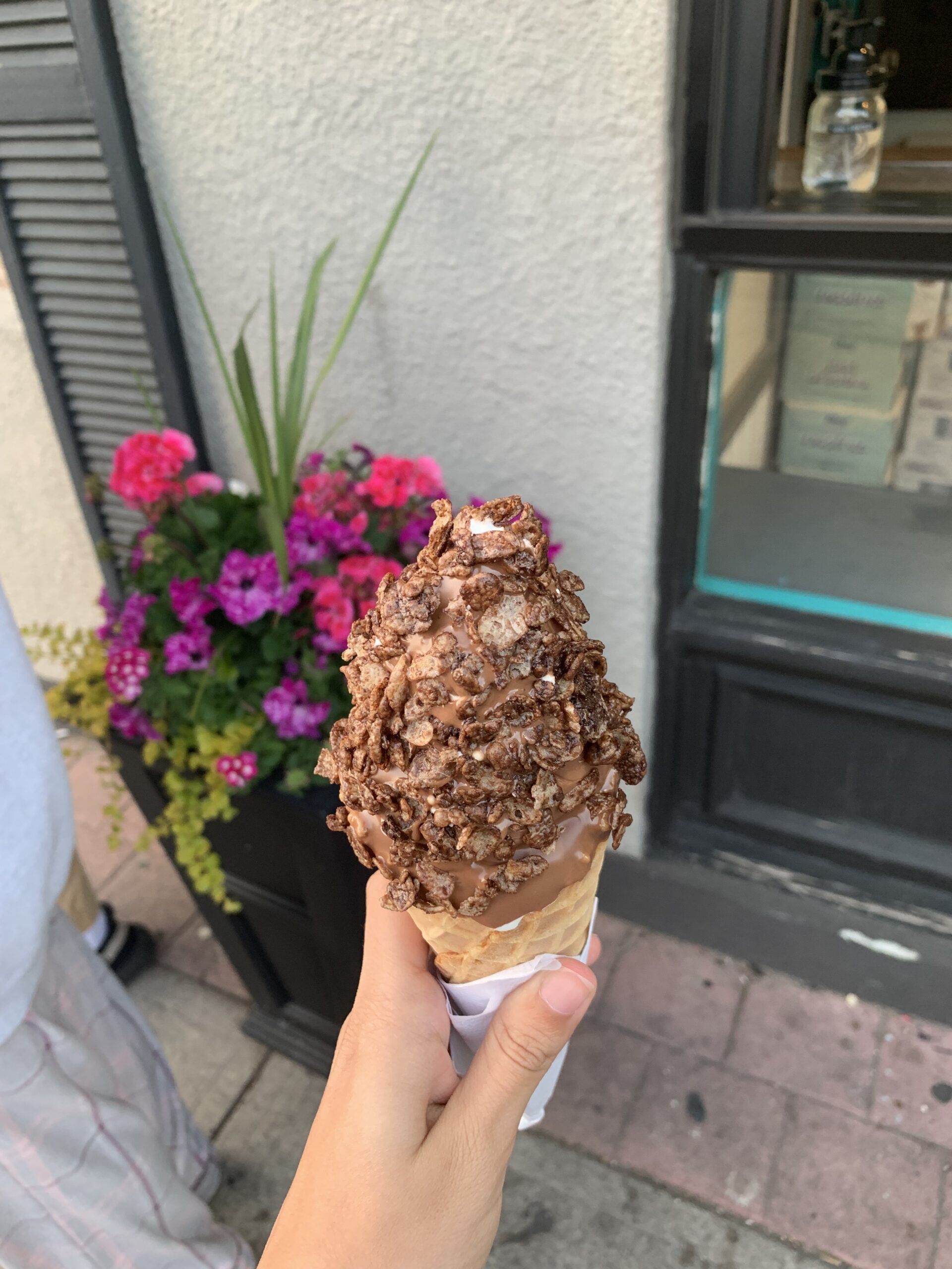 Canada Trip Day 1: Shawarma and Ice Cream